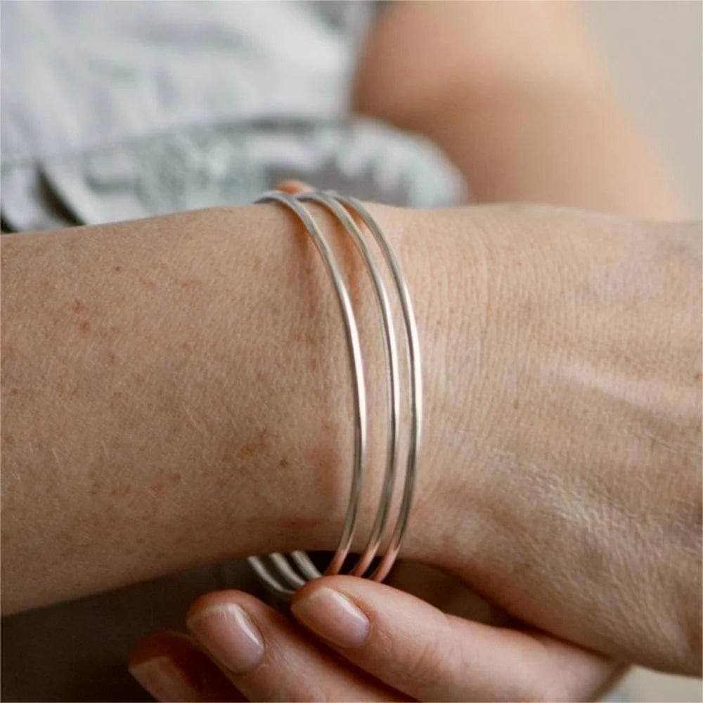 Fashionable Stainless Steel Bracelet For Women Round Minimalist Elegant Gold Color Bangle Luxury Accessories Popular Jewelry