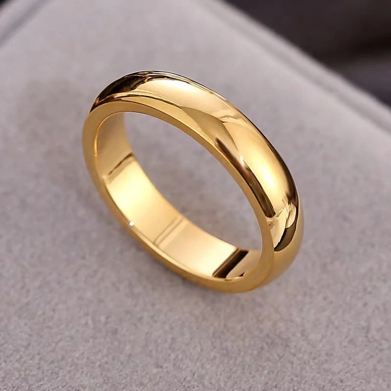 Minimalist Simple Smooth Stainless Steel Ring for Women and Men Classic 18K Gold Plated Couple Rings Wedding Engagement Jewelry