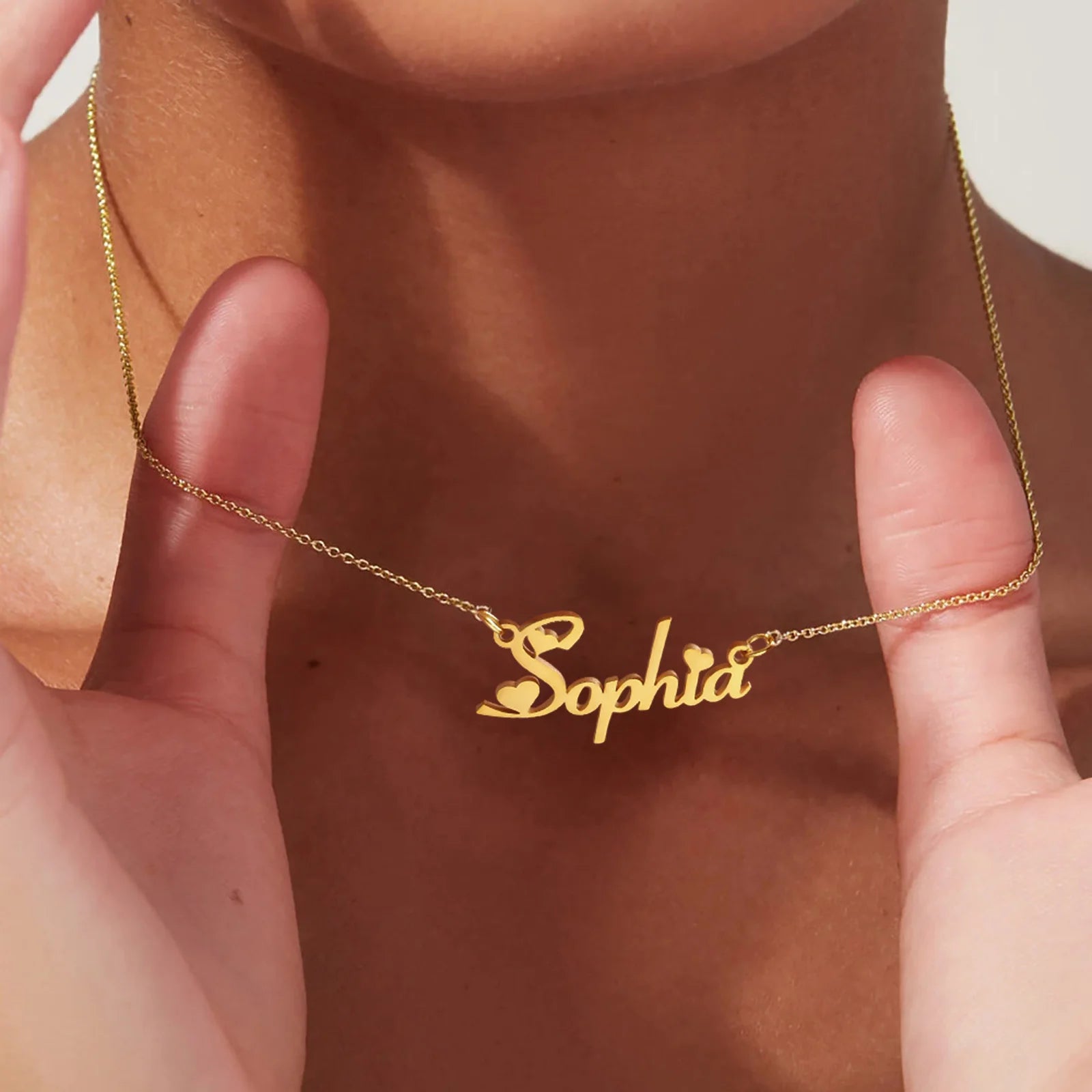 Vnox Custom Names Necklaces for Women Girls, Gold Color Stainless Steel Personalized Heart Love Pendant Collar,Gifts for Her