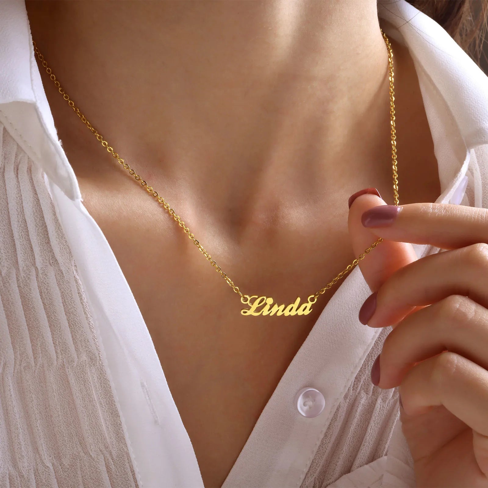 Vnox Custom Names Necklaces for Women Girls, Gold Color Stainless Steel Personalized Heart Love Pendant Collar,Gifts for Her